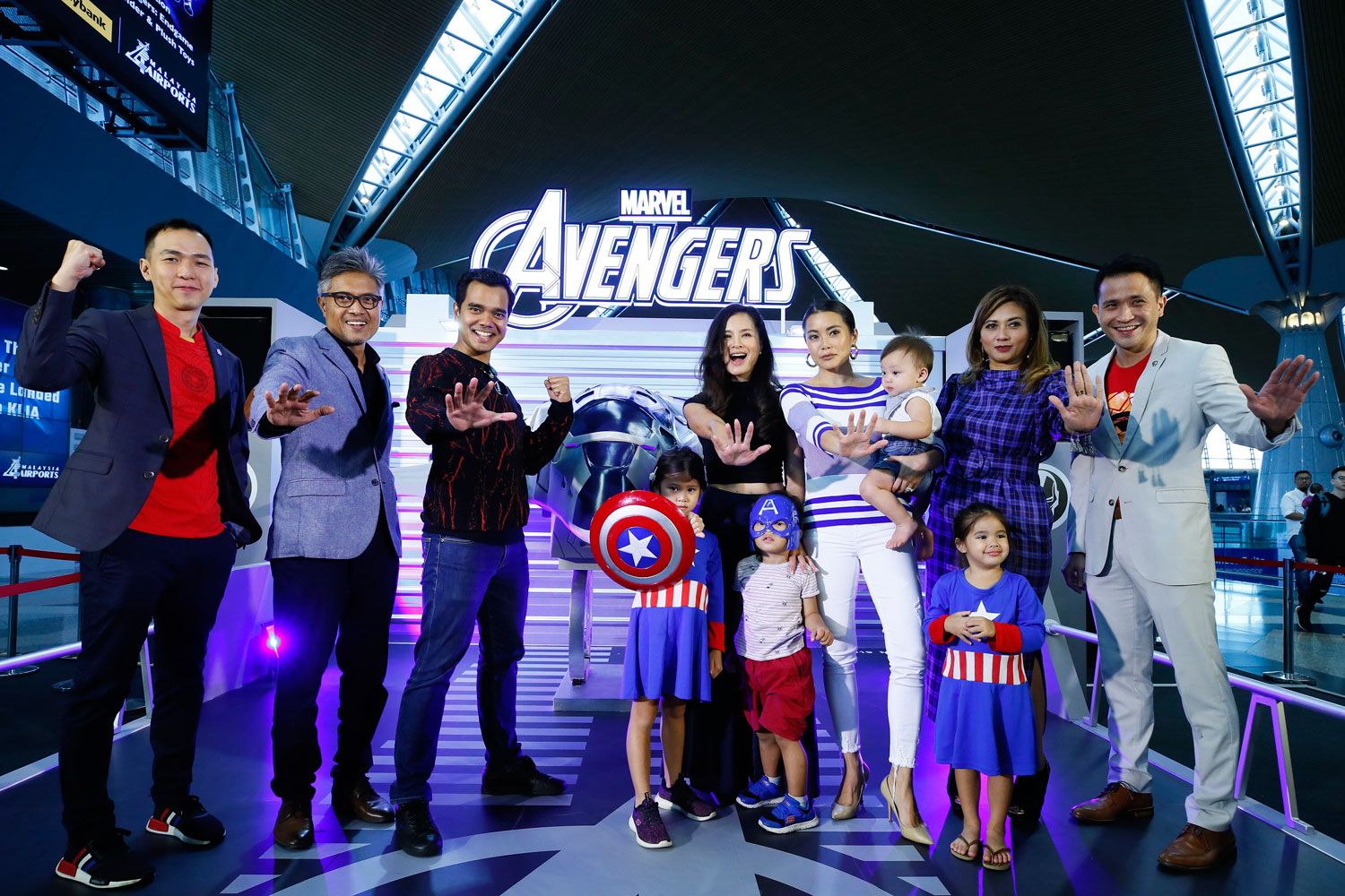 Jon Tjin Kee, Vichelle Woon, Mohammad Nazli Abdul Aziz, Alif Satar, Daphne Iking, Ung Yiu Lin, Hani Ezra Hussin and Chen Tien Yue