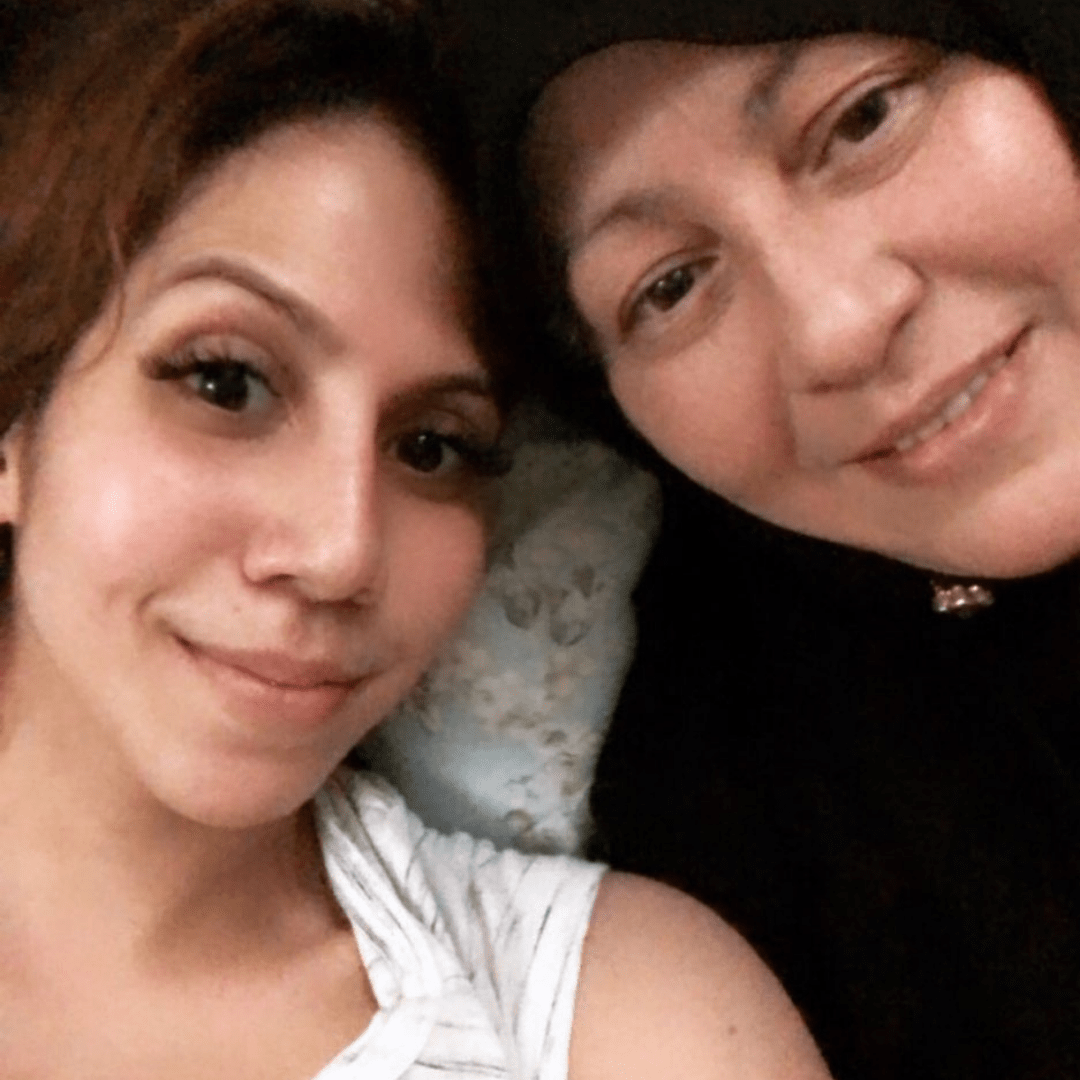 Even with her mum recuperating in the hospital, celebrity chef Anis Nabilah was determined to give her the best Mother’s Day post and picture she could possibly manage. (Photo: @anis_nabilah/Instagram