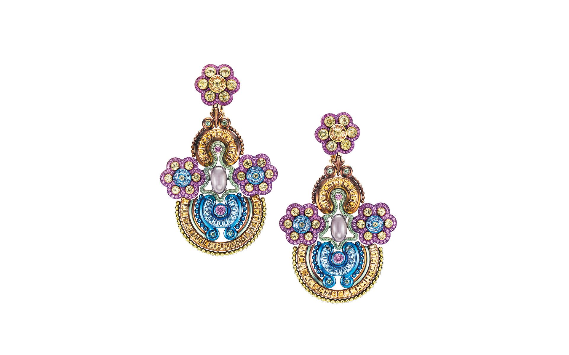 Chopard Red Carpet earrings in yellow gold and titanium set with amethysts, spessartine and orange garnets, tourmalines, tanzanite and purple sapphire