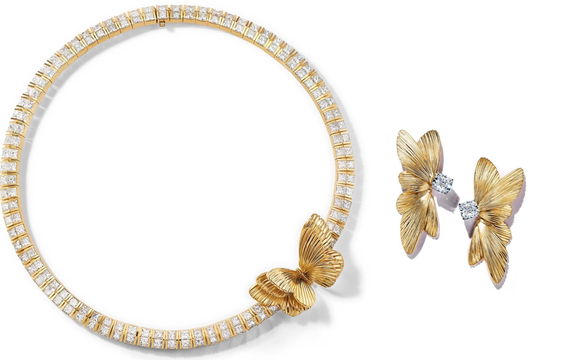 Famously worn by Lady Gaga at the MET Gala and Screen Actors Guild Awards, the silk-like butterfly adorned jewellery set drenched in gold are made for parties of the highest order. (Photo credit: Tiffany & Co.)
