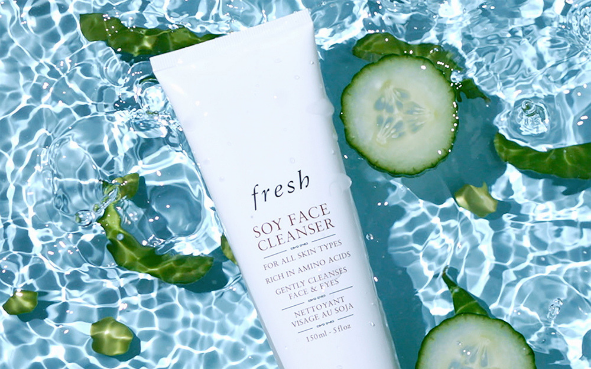 Infused with soy proteins, the cleanser removes dirt and make-up while gently soothes your skin. Photo: Courtesy of Fresh