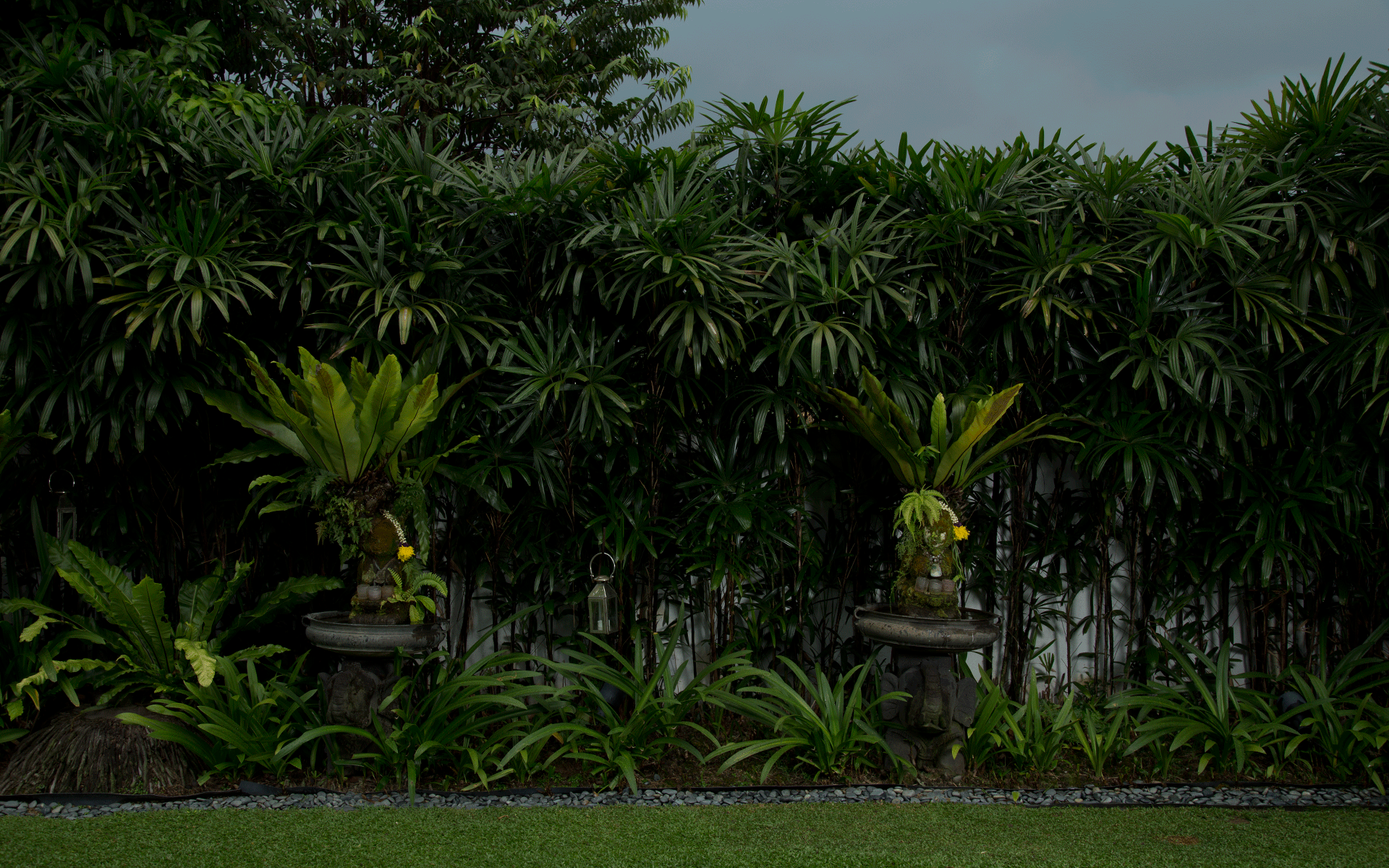The gloomy clouds soon cleared, leaving us plenty of sunshine for our festive shenanigans to continue undisturbed.