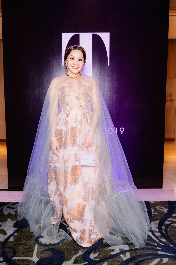 Channeling her inner goddess, Sally Quah wore Khoon Hooi with a sheer cape and the most-talked about bag of the year, the micro Jacquemus handbag