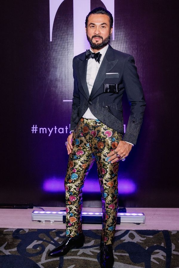 Dato' Sri Bernard Chandran opted for an embroidered suit with floral motifs