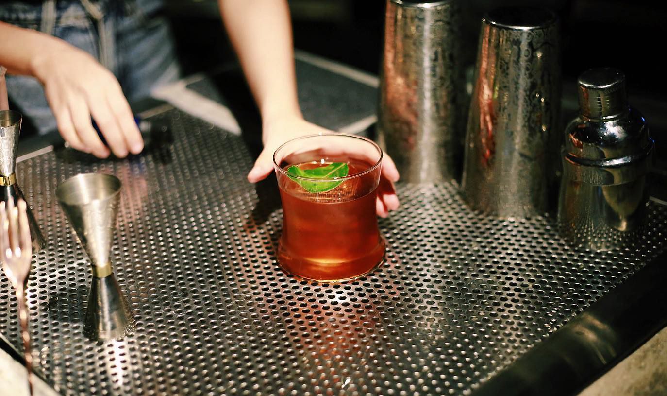 Dissolved Solids Delivers Ready-To-Drink Cocktails Straight To Your Doorstep