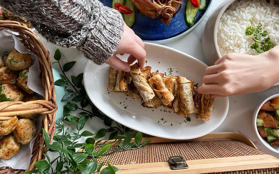 PichaEats X The Joy Box Support E-Illuminate's Mission To Empower Refugee Children