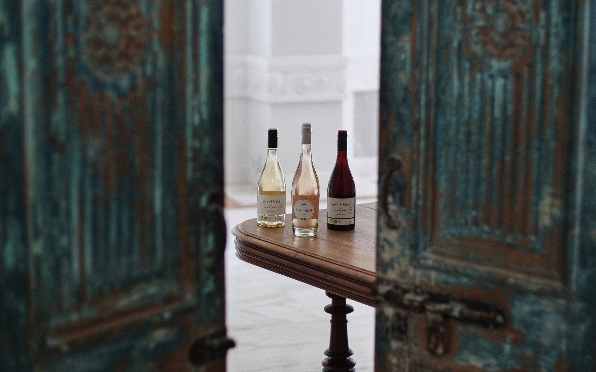 What Alcohol-Free Drinks To Pair With Food During Dry January
