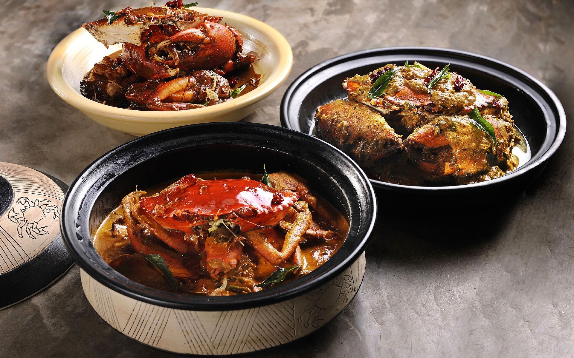 Hailing from Sri Lanka, A Li Yaa's chefs are experts at the art of preparing crustaceans (Photo: A Li Yaa)