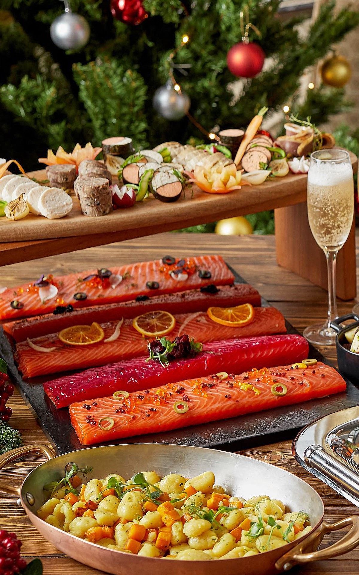 The type of colourful, mouthwatering spread that's expected of The Brasserie (Photo: The St Regis Kuala Lumpur)