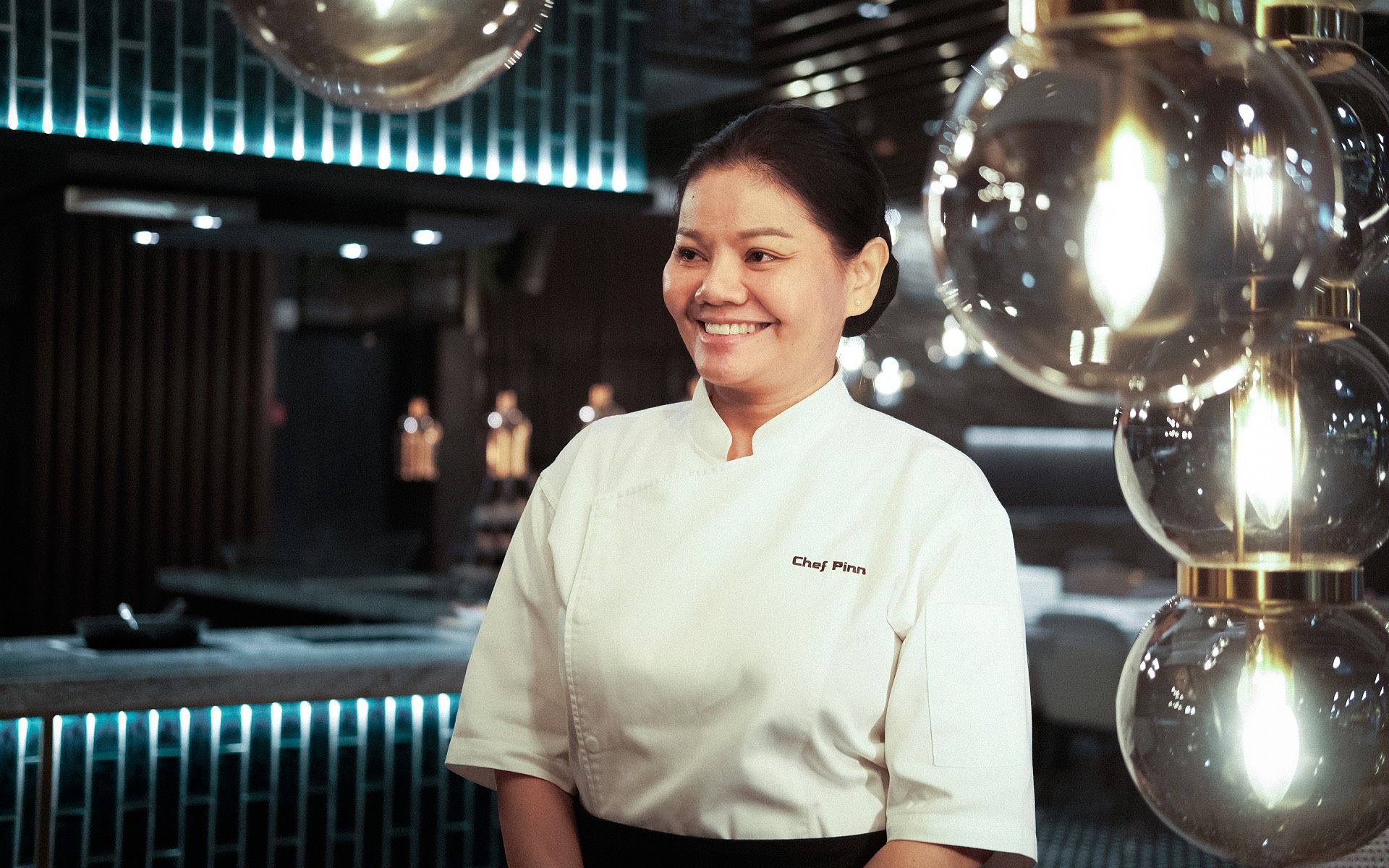 Watch: Chef Rasikan, The Thai Masterchef At Shook! The Starhill Dining