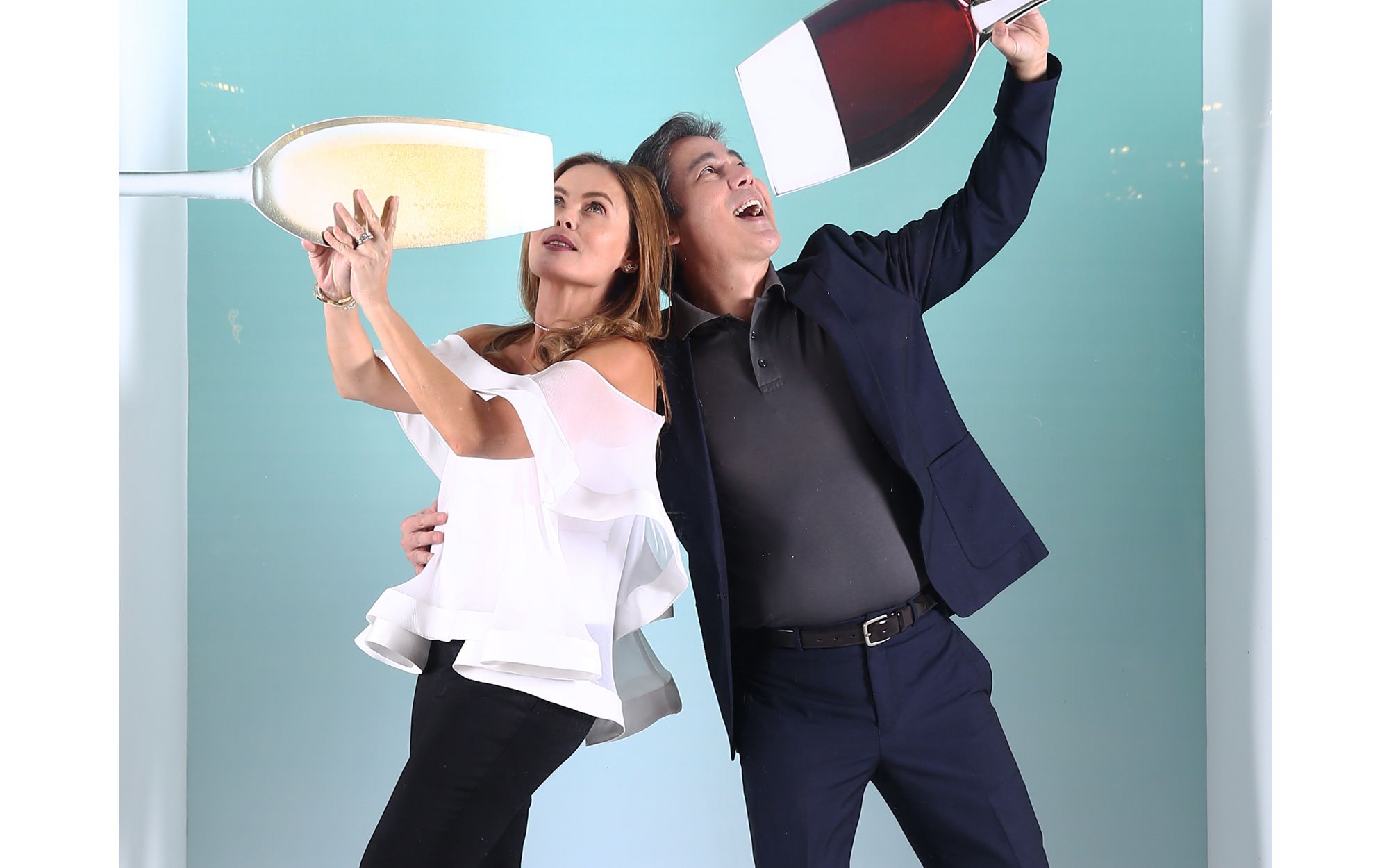 Dine and Flash: The Best of the T. Dining Photobooth