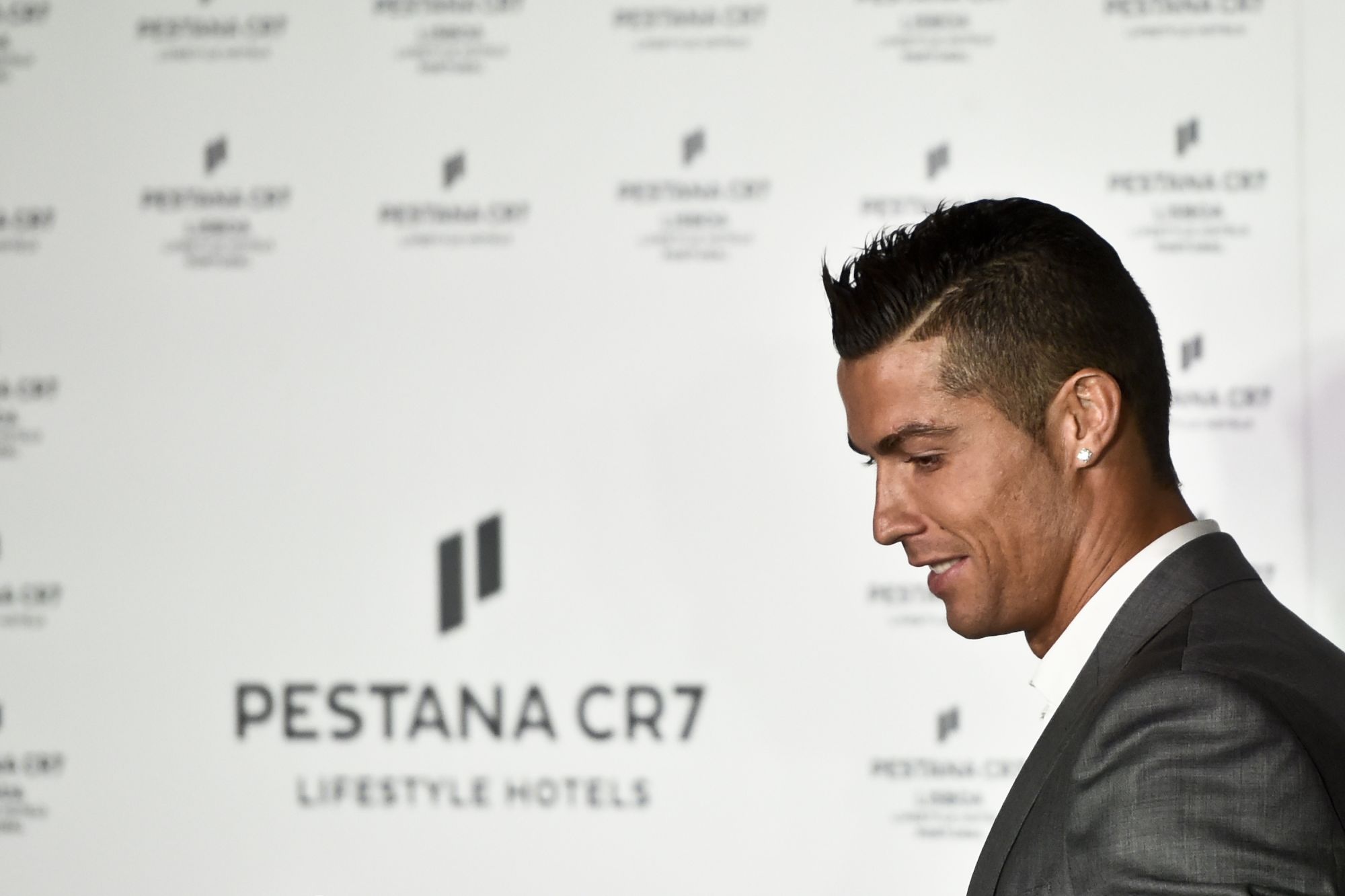 Ronaldo to open three new hotels
