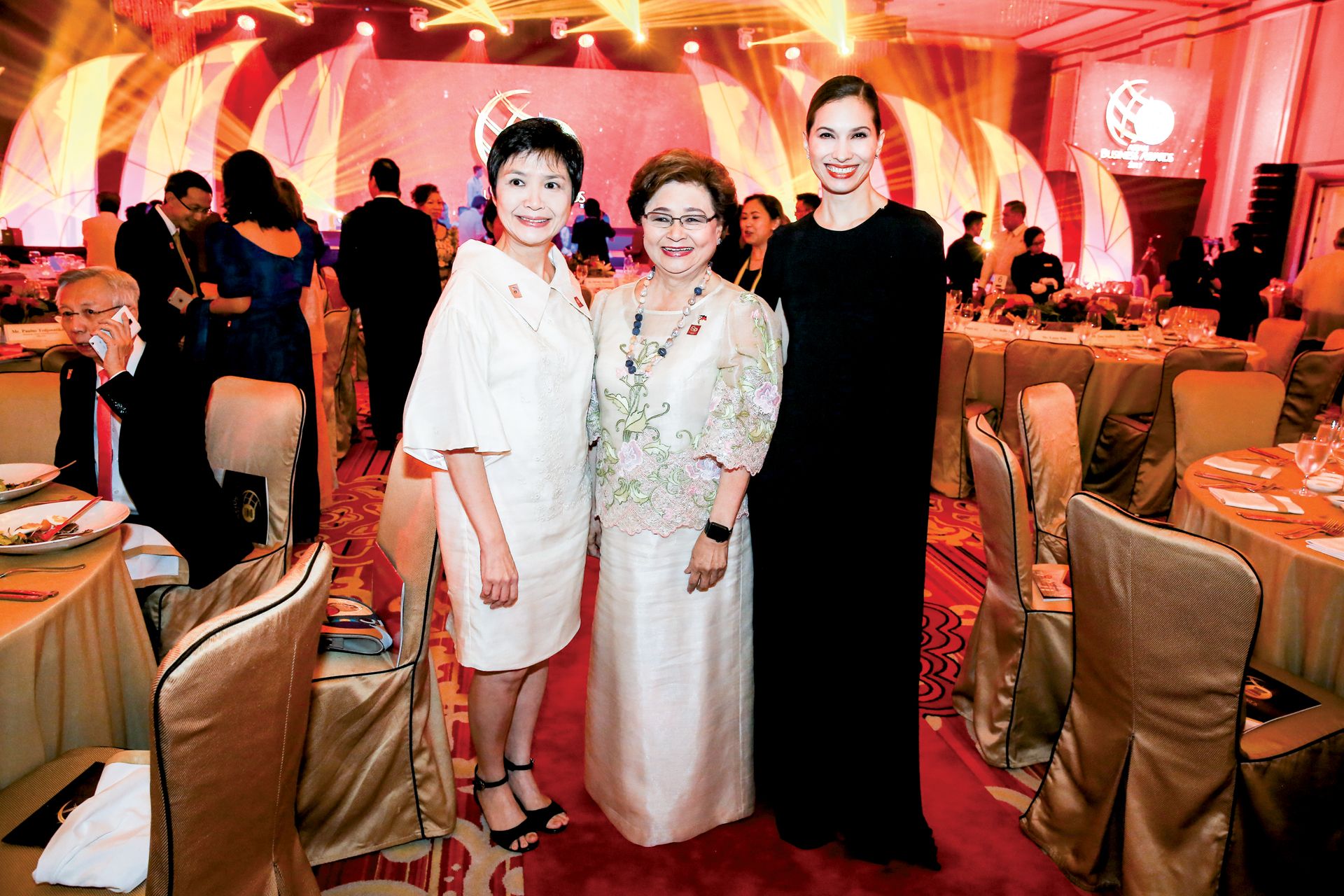 Robina Gokongwei-Pe, Rosalind Wee, Nanette Medved-Po