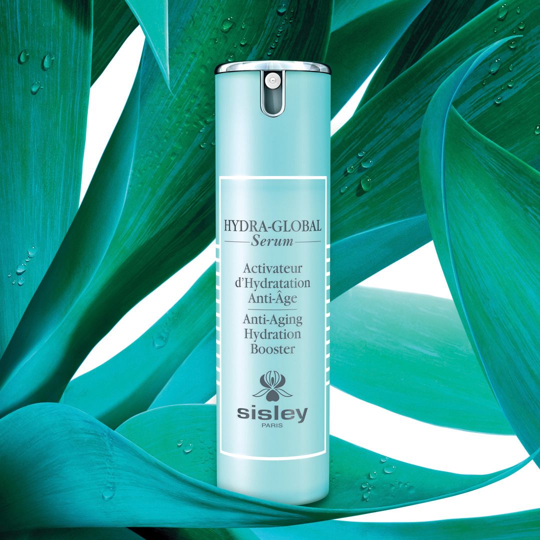 Formulated with Blue Agave and Carob Bean extract, Sisley’s Hydra-Global Serum re-educates the skin to produce its own hyaluronic acid, quenching the skin’s thirst from within. Generously slather on face and neck before your daily skincare routine to prevent dryness and ageing in one pump. | www.sisley-paris.com