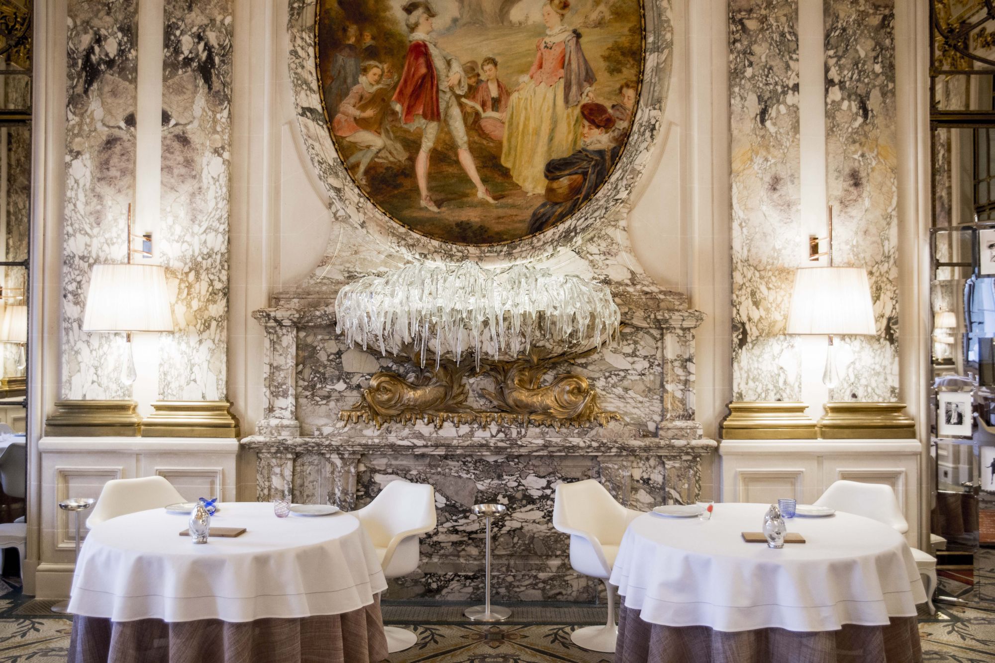 Alain Ducasse will bring five of his star chefs to Paris for a very special dinner