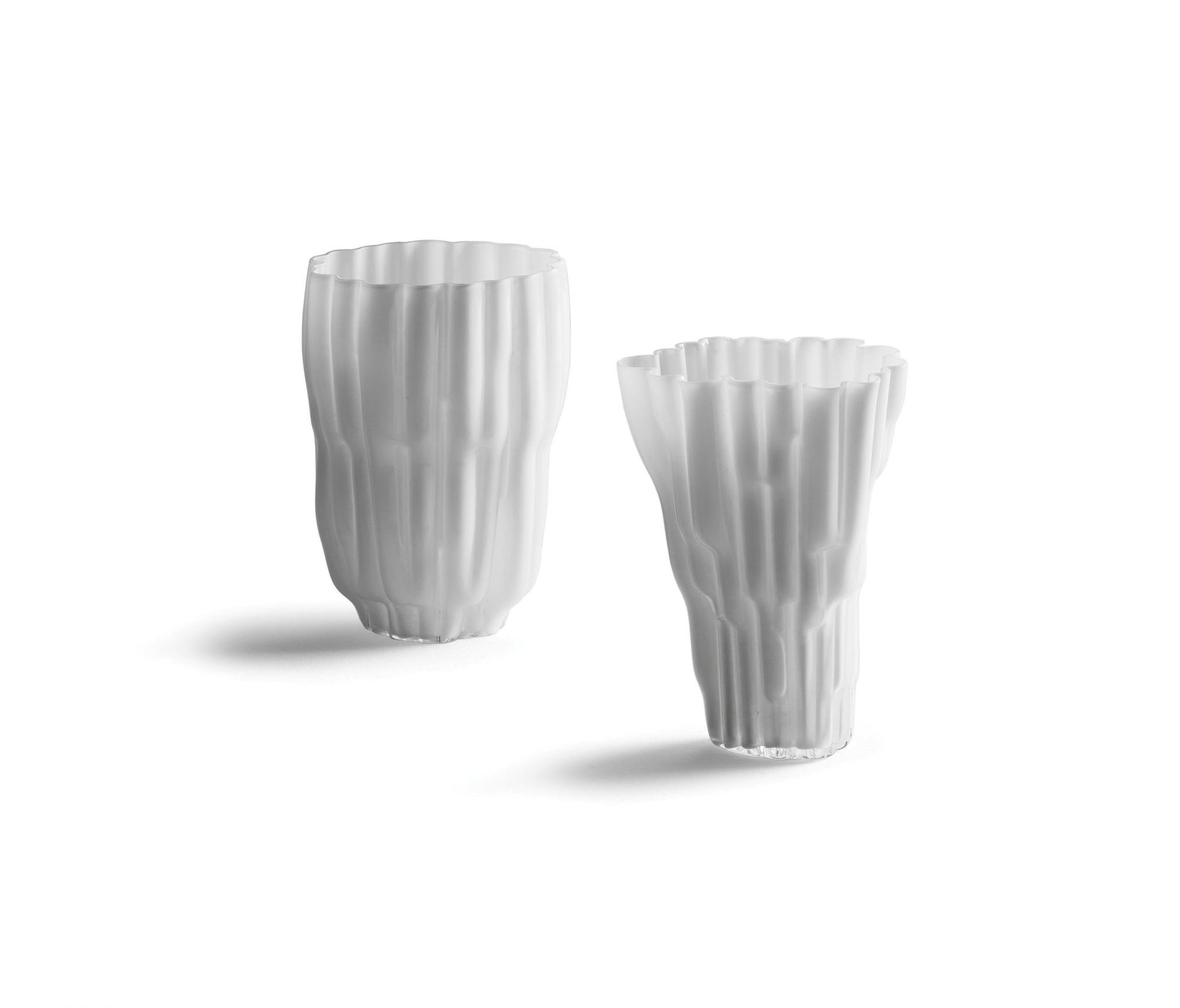 Like snowfl akes, no two Marianne vases of Poltrona Frau are ever alike but all are considered masterpieces of the expert glassblower’s art. Available at Furnitalia.