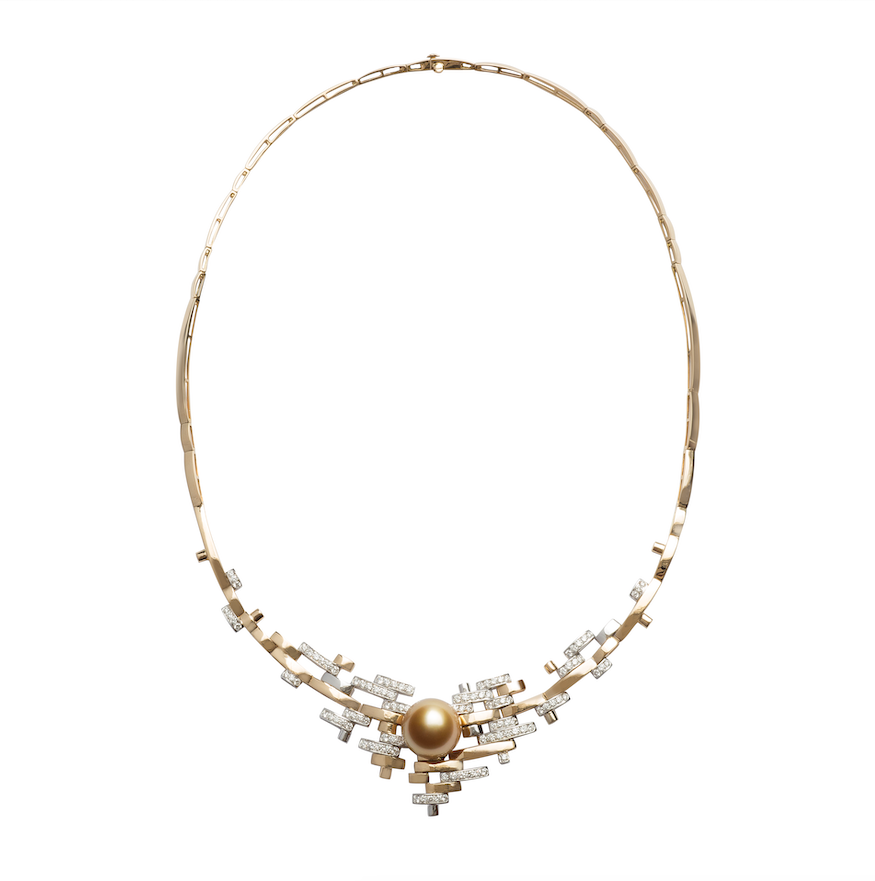 Subtle shimmers from Jewelmer's Luminescence Necklace add a soft yet elegant touch to your look