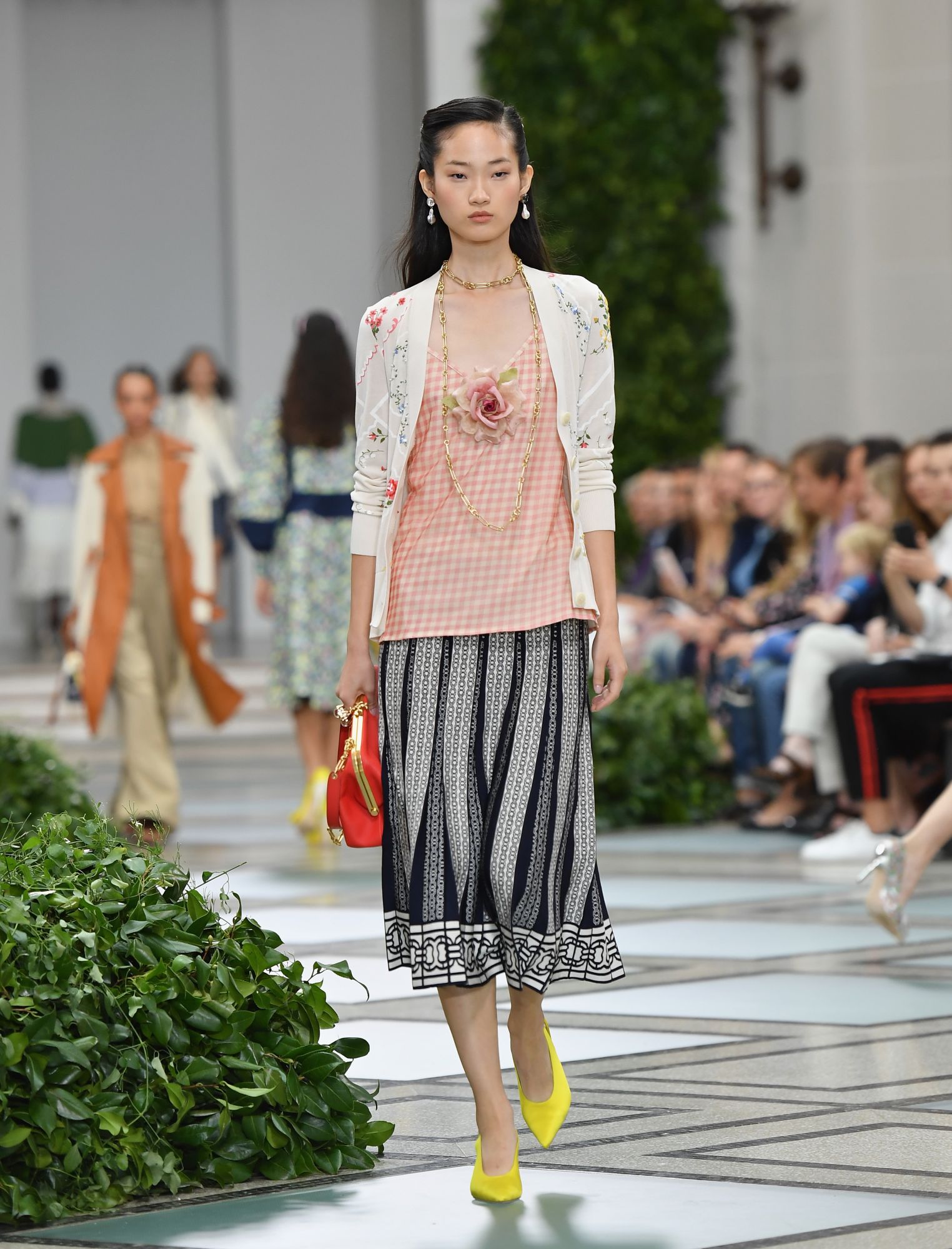 A model walks the runway for the Tory Burch Spring/Summer 2020 show during New York Fashion Week: The Shows at the Brooklyn Museum on September 8, 2019 in New York City. (Photo by Angela Weiss / AFP)