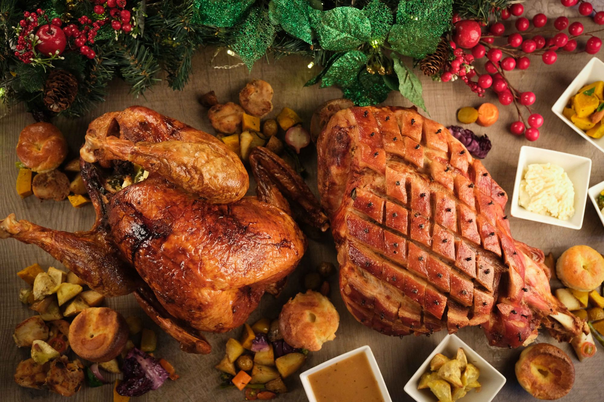 Radisson Blu Cebu Offers Yuletide Specials