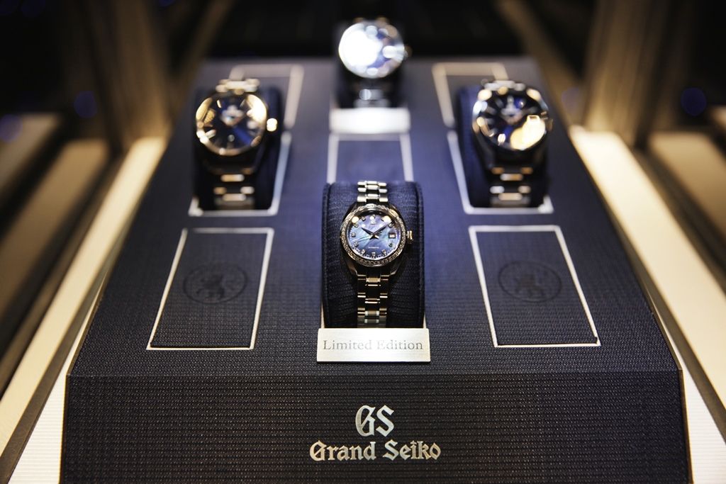 The spotlight shone especially on the four Grand Seiko anniversary pieces that were showcased for the guests.