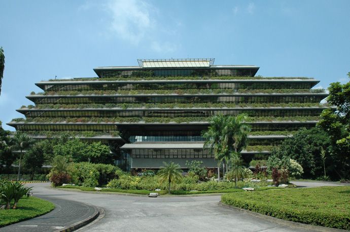 SAN MIGUEL CORPORATION BUILDING: Designed by the Mañosa brothers, particularly National Artist Francisco Mañosa, with landscape architecture by National Artist Ildefonso P. Santos in 1996 | Photo: San Miguel Corporation