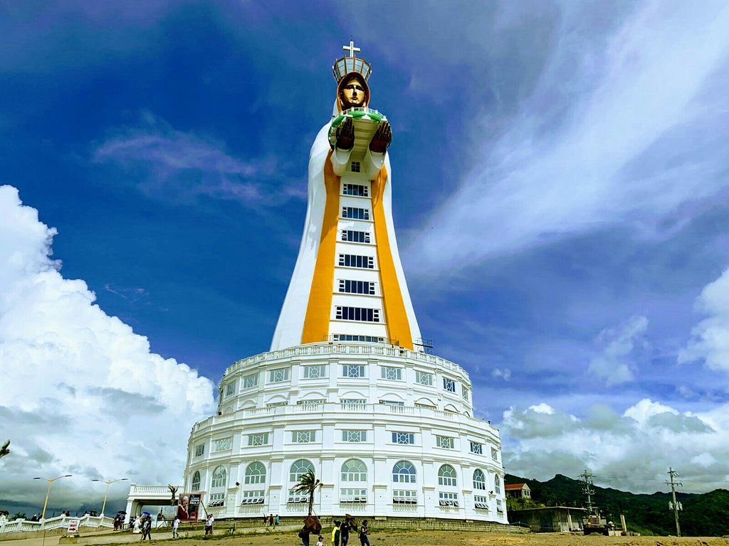 MOTHER ODF ALL ASIA – TOWER OF PEACE: A monument, sculpture and shrine dedicated to the Virgin Mary. Designed by sculptor Eduardo Castrillo and is made of concrete and steel. Will open in 2021 to mark the 500th commemoration of Christianity in the Philippines. By then, it will be the tallest structure in the world dedicated to the Virgin Mary | Photo: Dino Santos Jr. / Tripadvisor