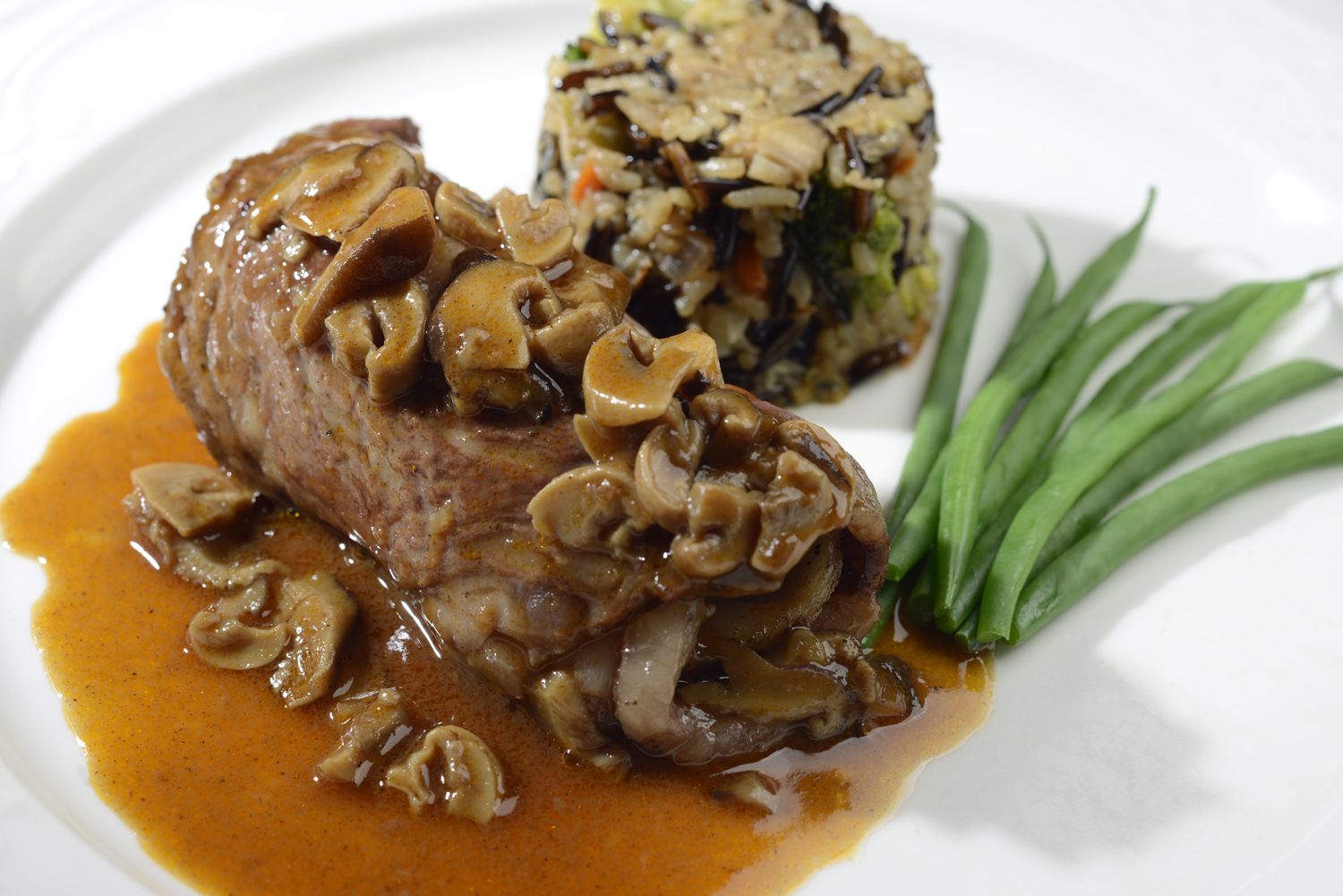 Bring Fine Dining At Home With Chef Jessie Rockwell Club