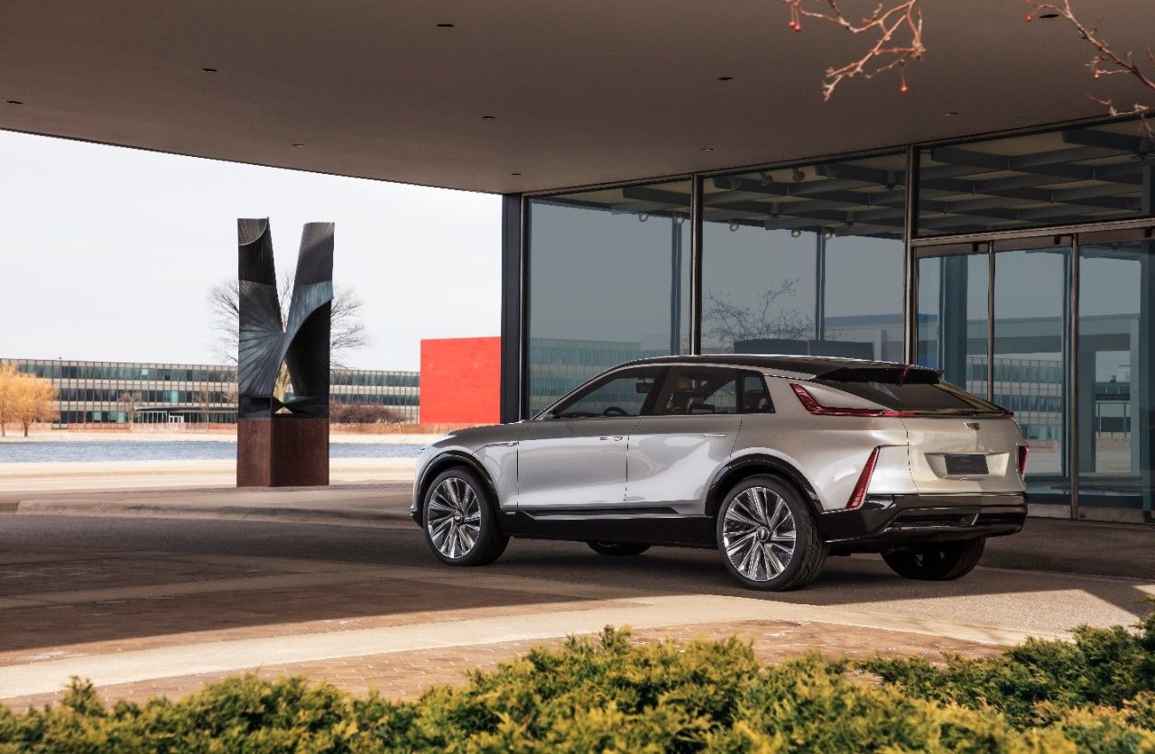Cadillac LYRIQ pairs next-generation battery technology with a bold design statement which introduces a new face, proportion and presence for the brandâs new generation of EVs.Images display show car, not for sale. Some features shown may not be available on actual production model.