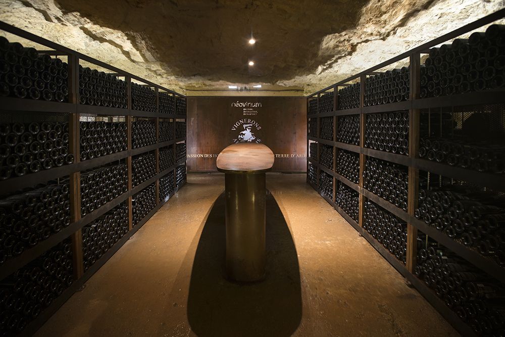 Ardèche winemakers have stored 10,000 bottles at a depth of 50 meters in the Aven d'Orgnac cave system. © Vignerons Ardèchois