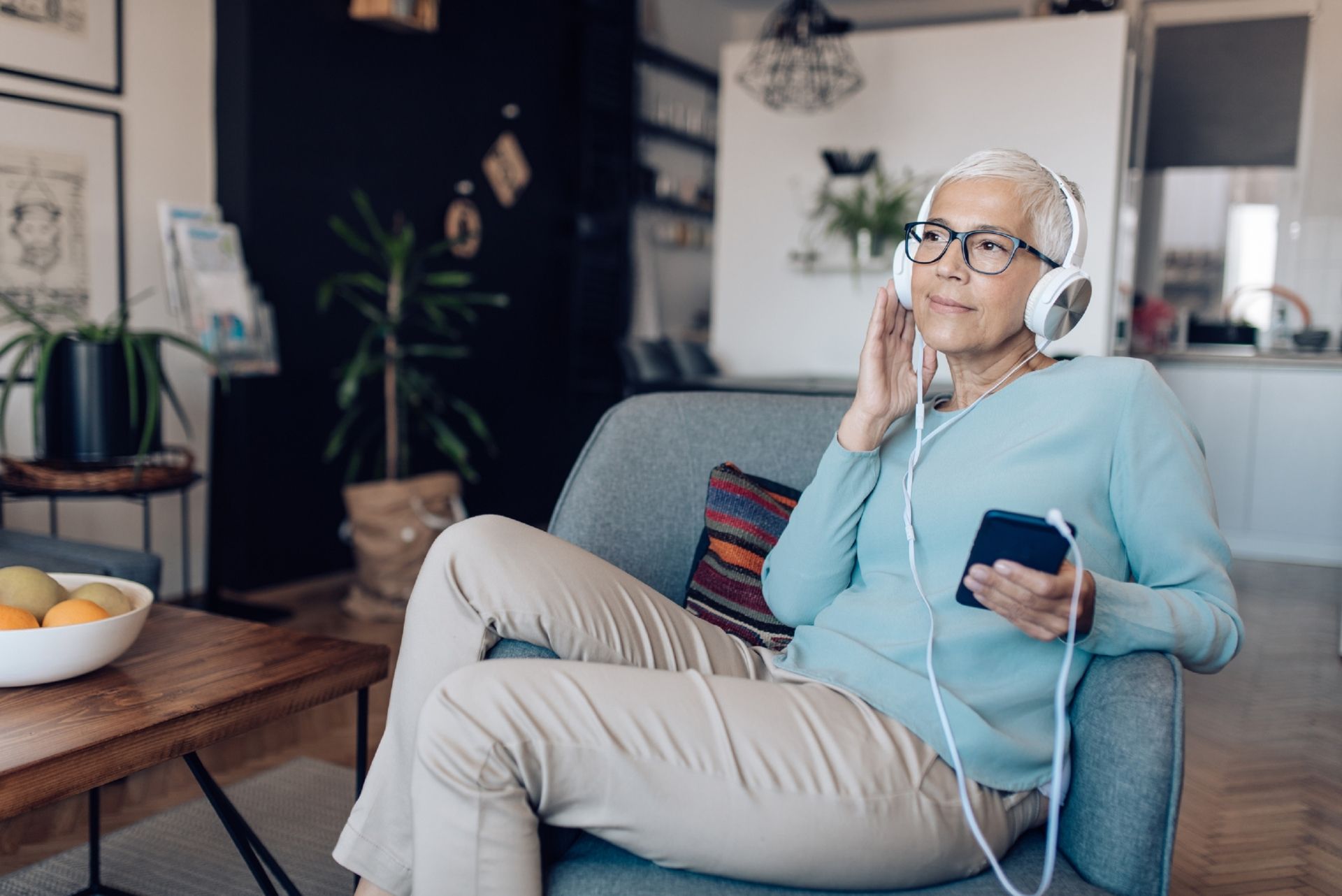 Audible recently announced that it was offering access to 100,000 audio programmes for free on its platform.  © MixMedia / IStock.com