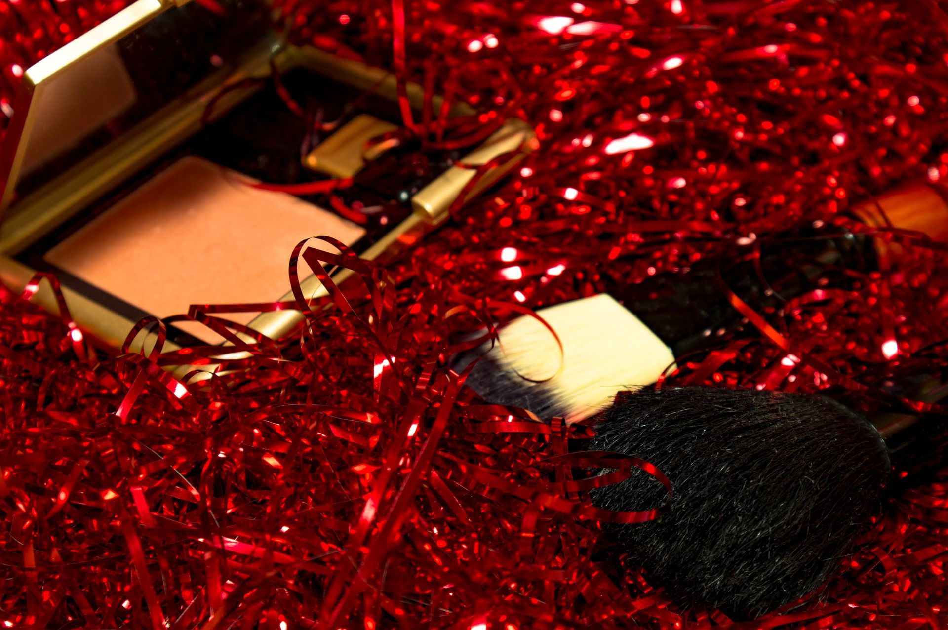 5 Glamorous Christmas Make-Up Ideas to Try at Your Festive Parties This Year