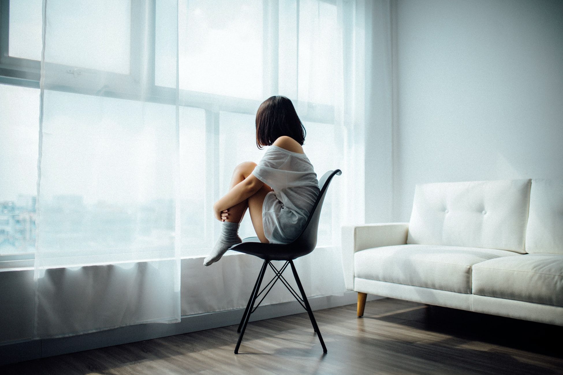 Wellness: Light Therapy As A Key Tool In The Fight Against Seasonal Depression