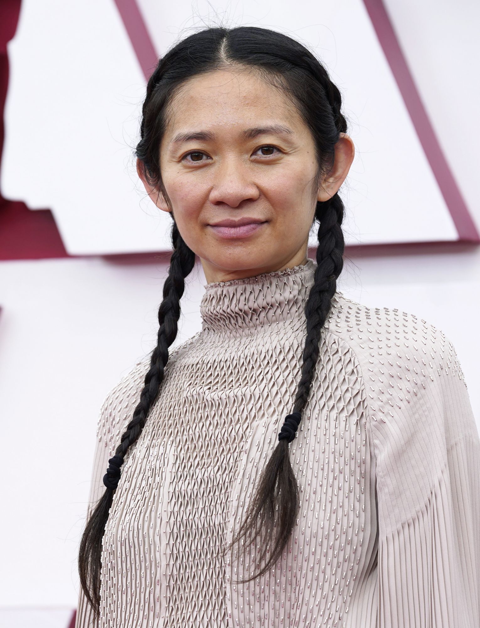 LOS ANGELES, CALIFORNIA: APRIL 25: Chloe Zhao attends the 93rd Annual Academy Awards at Union Station on 25 April 2021 in Los Angeles, California. (Photo by Chris Pizzello-Pool/Getty Images)