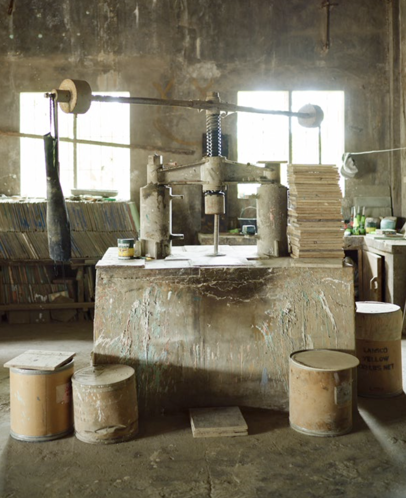 The Machuca department specialises in fabricating concrete tiles using steel moulds of varying designs. Theses moulds, once filled with cement and other necessary materials, are compressed under a heavy- duty machine press to integrate all the materials poured into it
