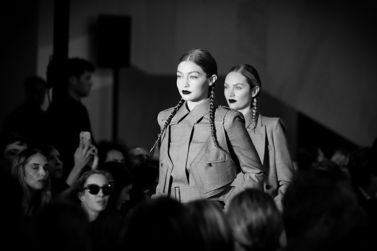 MILAN, ITALY - SEPTEMBER 19: (EDITORS NOTE: Image has been converted to black and white.) Gigi Hadid walks the runway during the Max Mara show during the Milan Fashion Week Spring/Summer 2020 on September 19, 2019 in Milan, Italy. (Photo by Andreas Rentz/Getty Images)