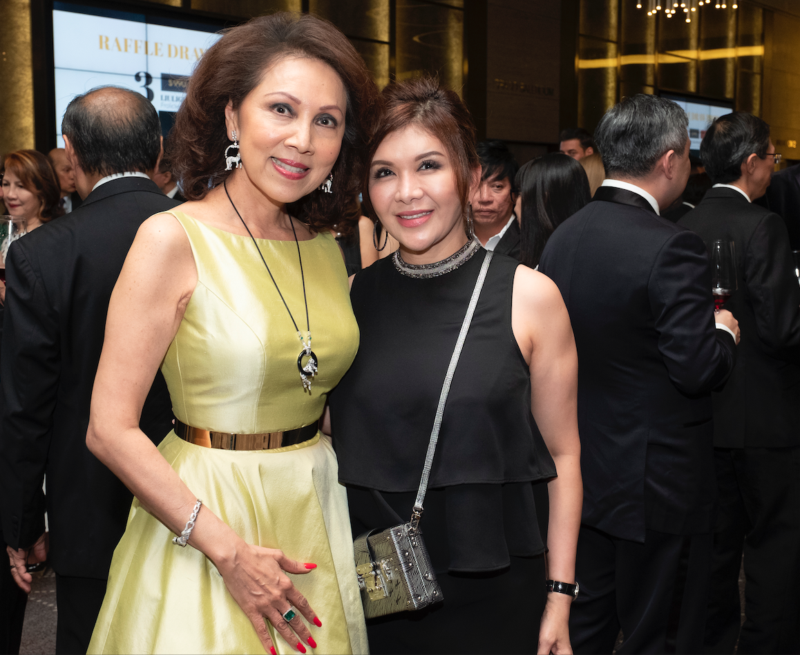 Sandra Chang, Belinda Chua