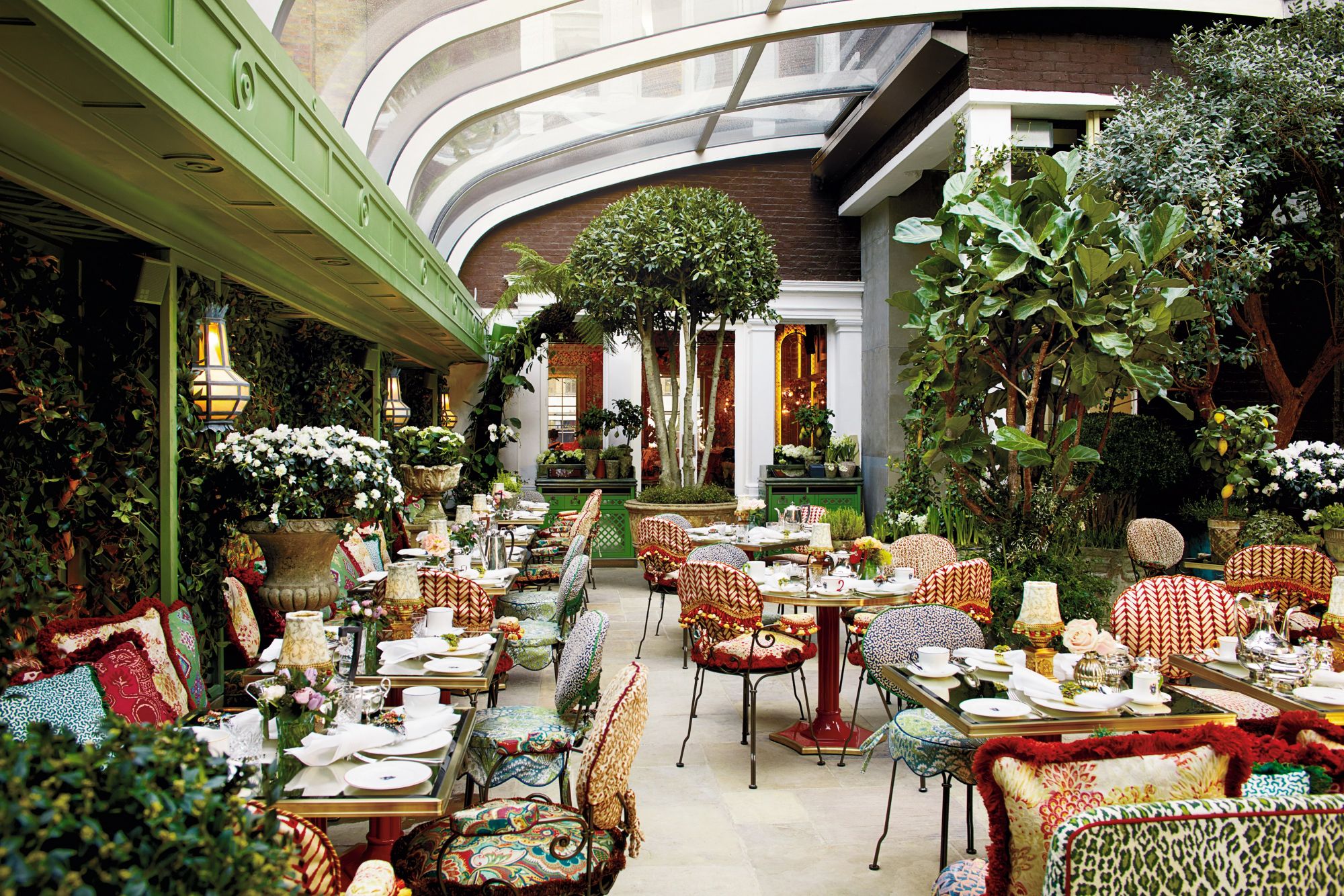5 Chic Hangouts In London