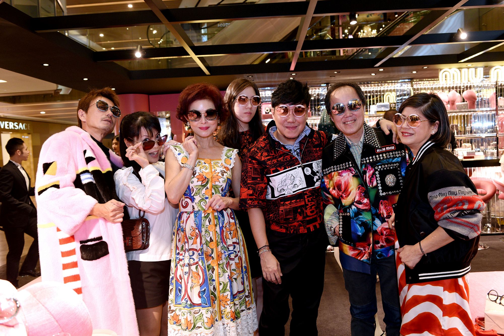 Kimihisa Abe, Kyoko Abe, Linda Soo-Tan, Zeena Tan, Desmond Lim, Bernard Cheong, Samantha Tang