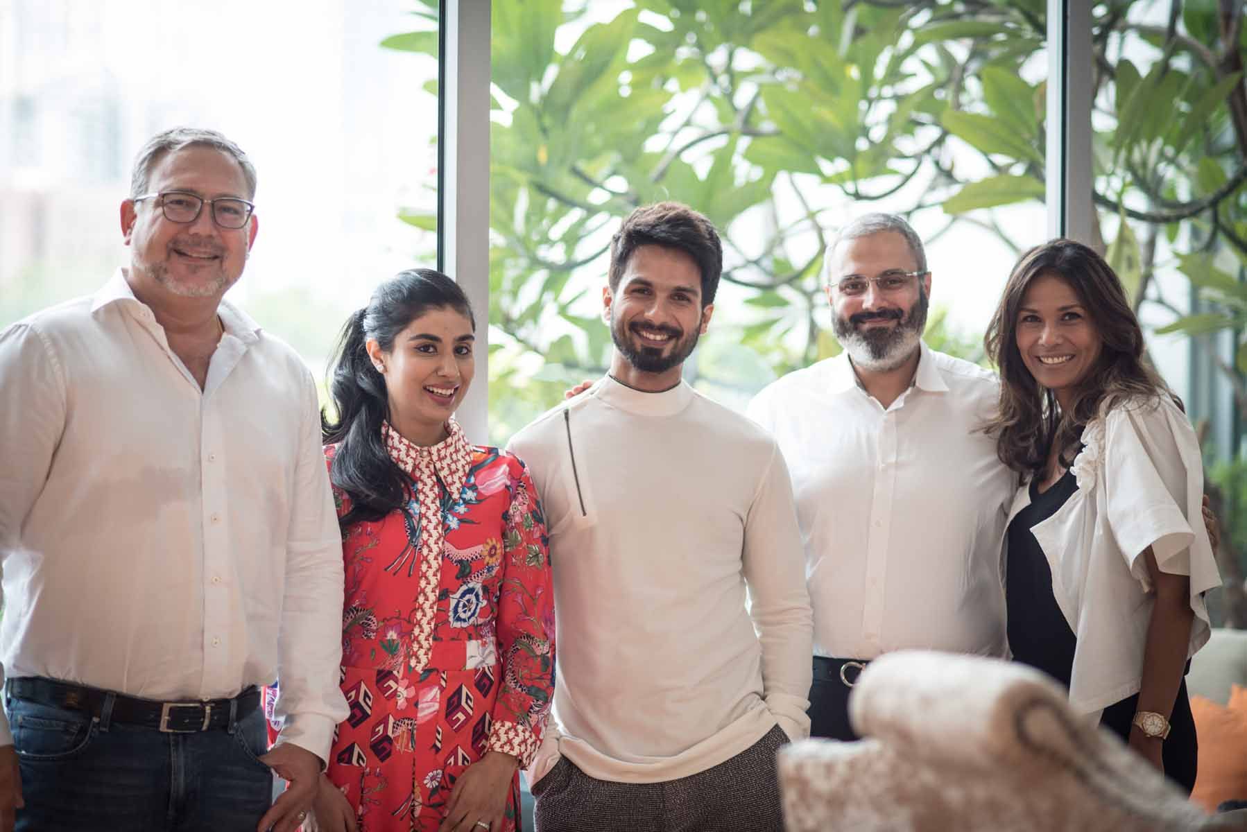 Oliviero Bottinelli, Nayantara Dhillon, Shahid Kapoor, Gurpreet Dhillon, Chin Bottinelli