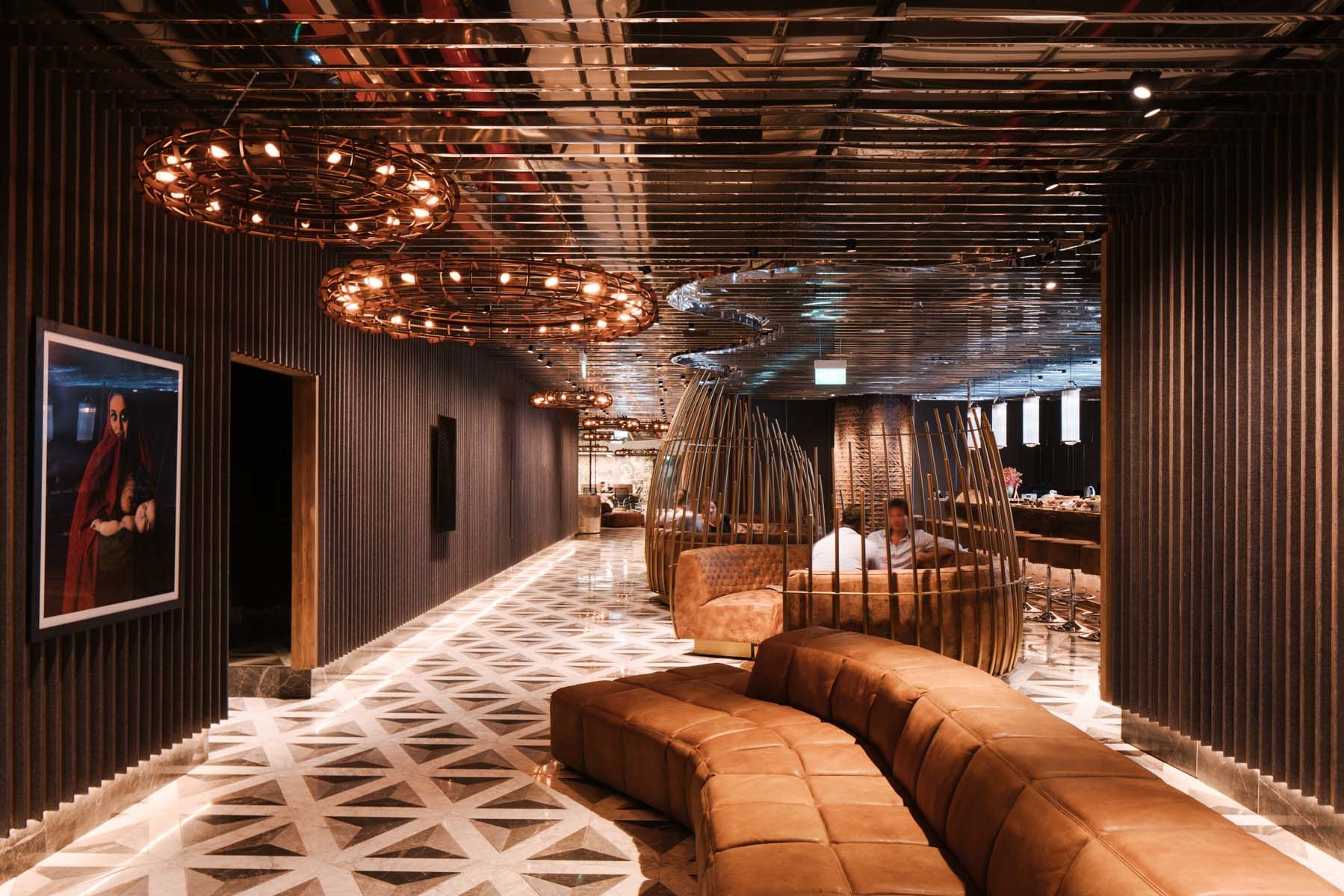 How To Start A Conversation At Members Club 1880