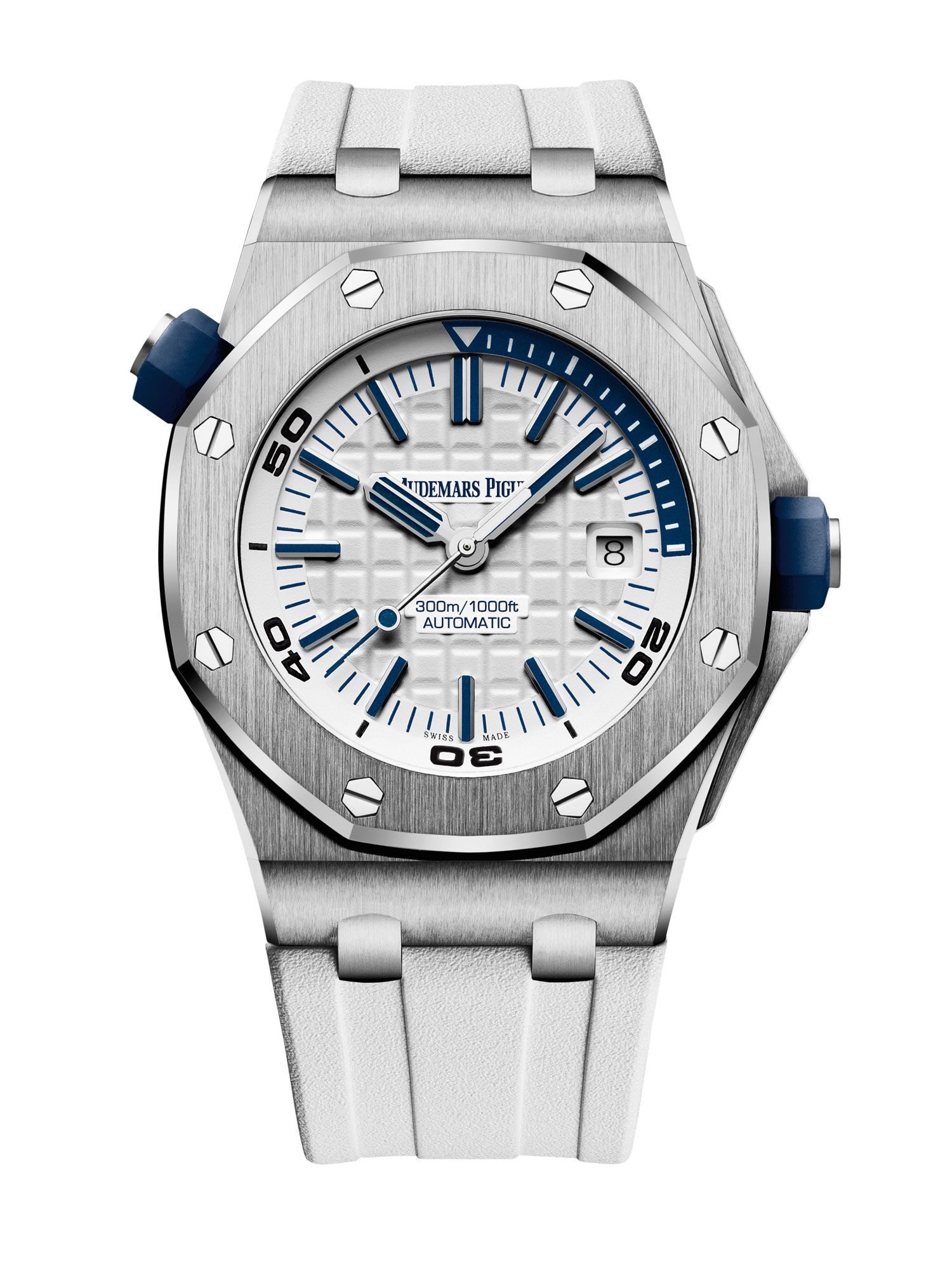 15 Men's Watches To Gift This Christmas