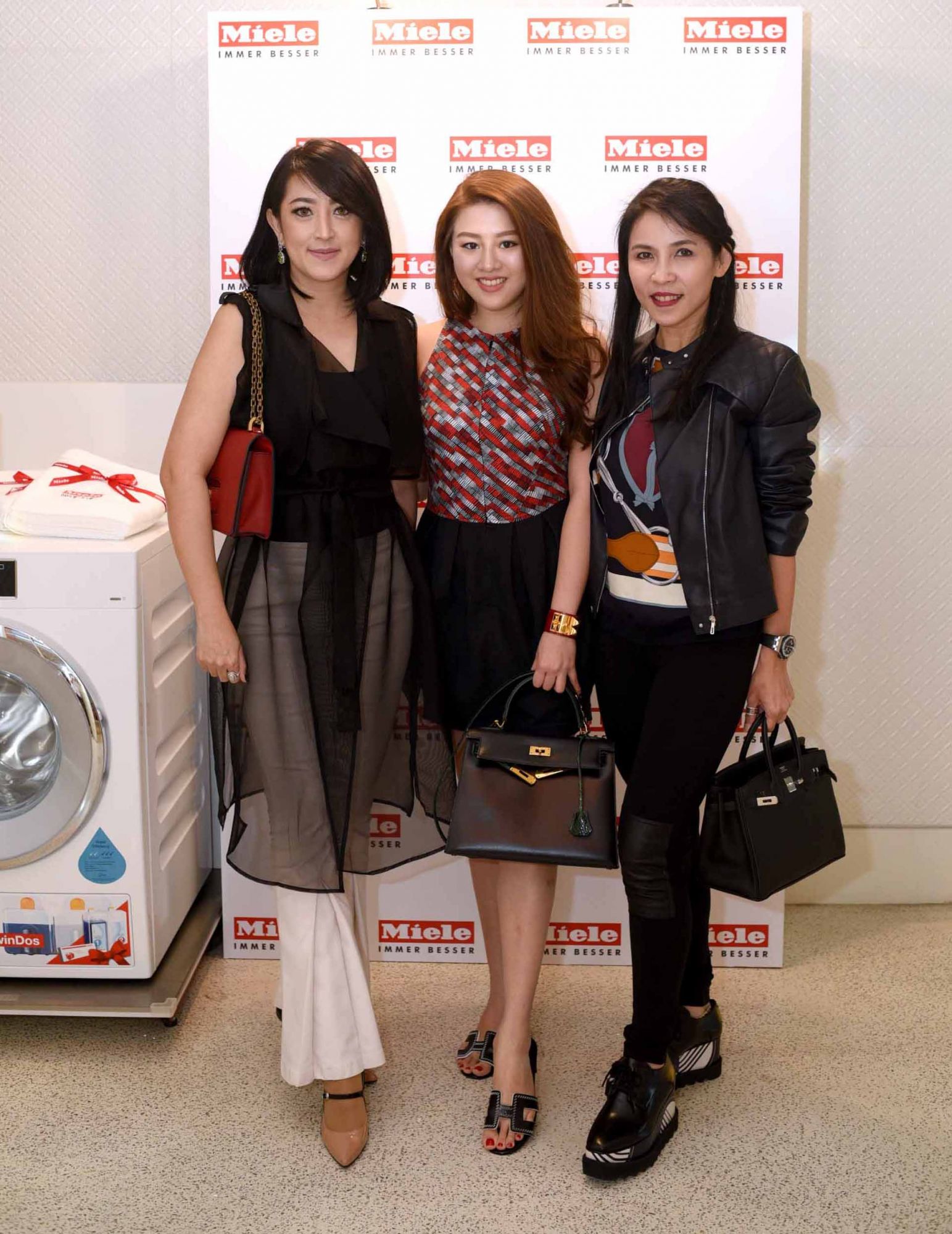 Angela Poppy, Pamela Ardana, Fanty Soenardy