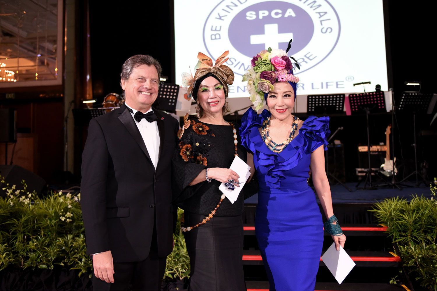 Luis Fernando de Andrade Serra, Peggy Jeffs and Grace Yeh