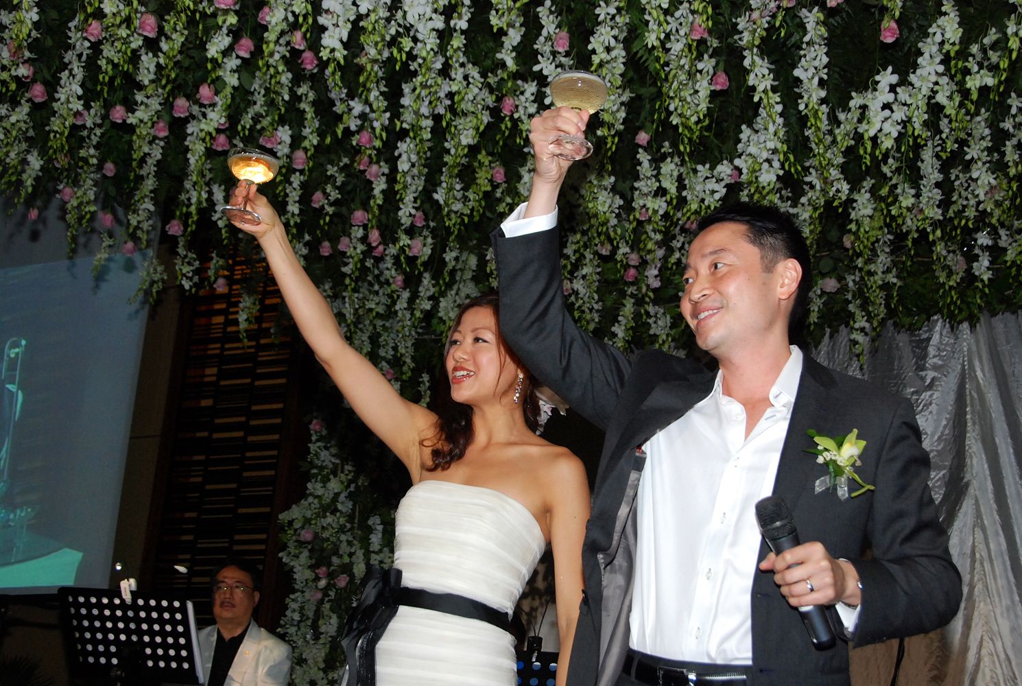 Tracy Goh, Yuan Oeij