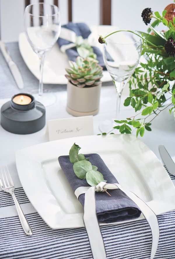 3 Gorgeous Ways To Set A Wedding Table