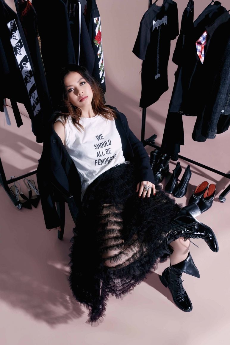 7 Ways To Master Street Chic, According to Chloe Ng
