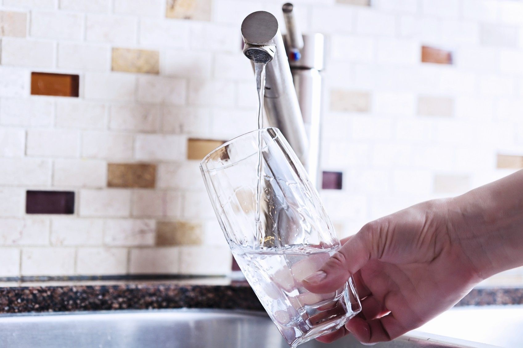 Drinking More Water Could Help Weight Management