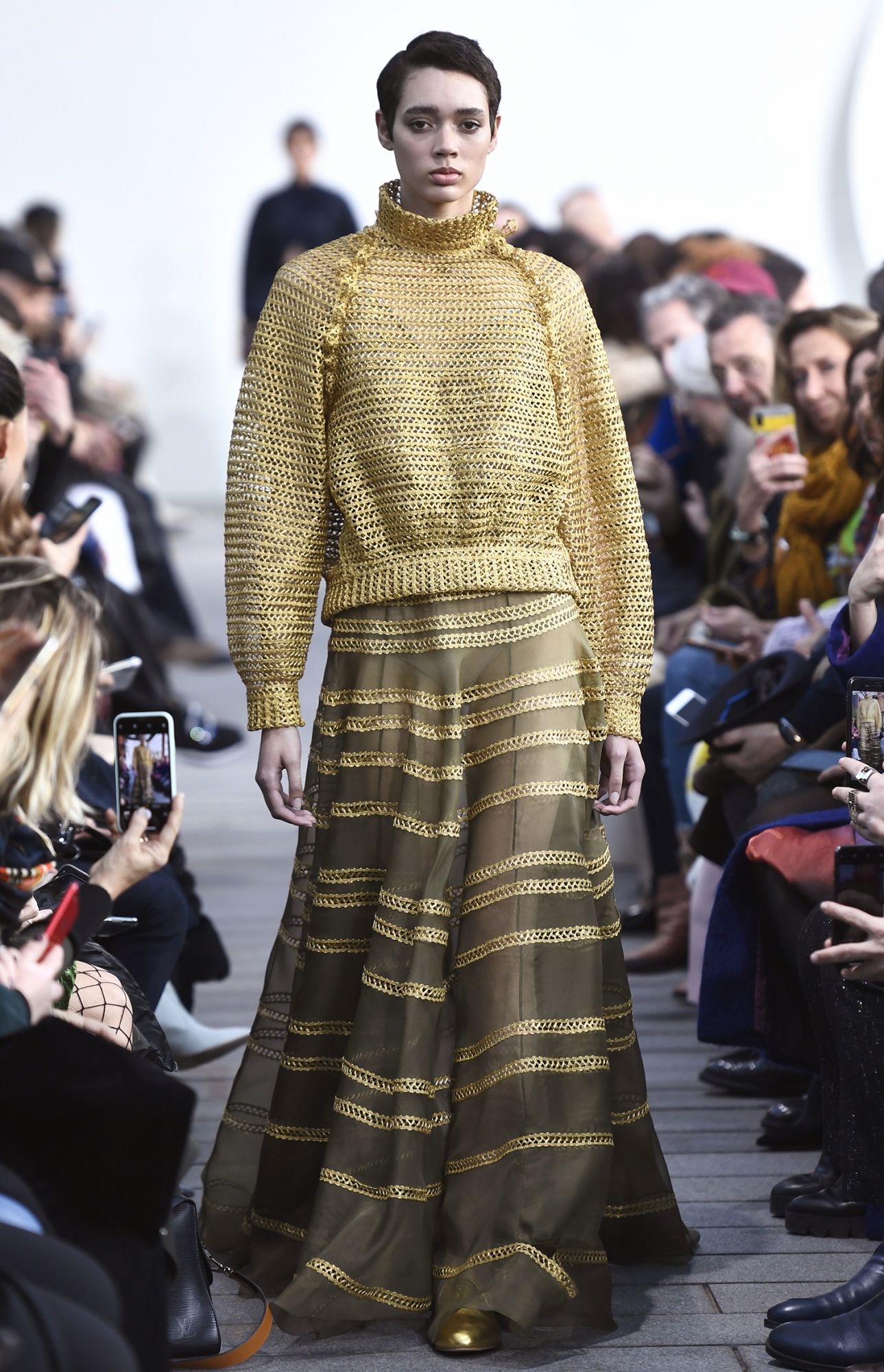 Gold was a key color in the haute couture collection by Maison Rabih Kayrouz, where it featured in every aspect of several delicate and refined outfits. Paris, January 21, 2019; Image: Courtesy of Stephane de Sakutin/AFP