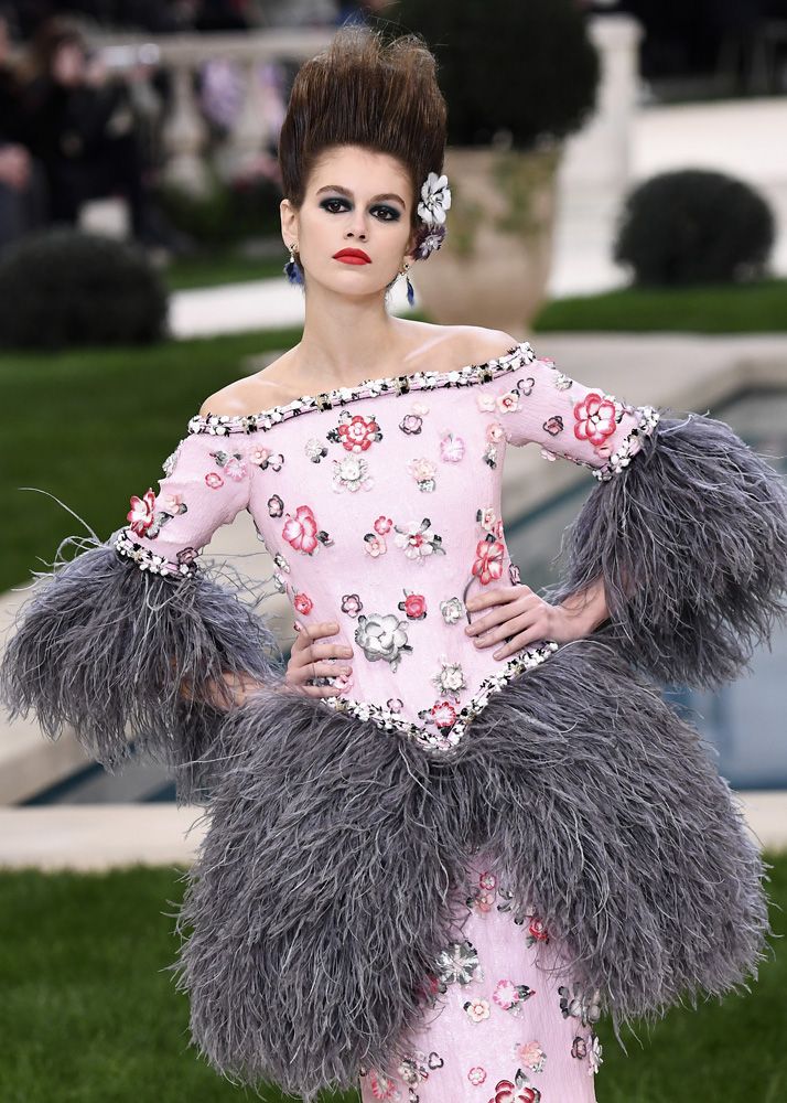 Flowers whether embroidered, painted or made of lace, resin or ceramic were a major feature of the 20109 Chanel Haute Couture spring/summer 2019 show.