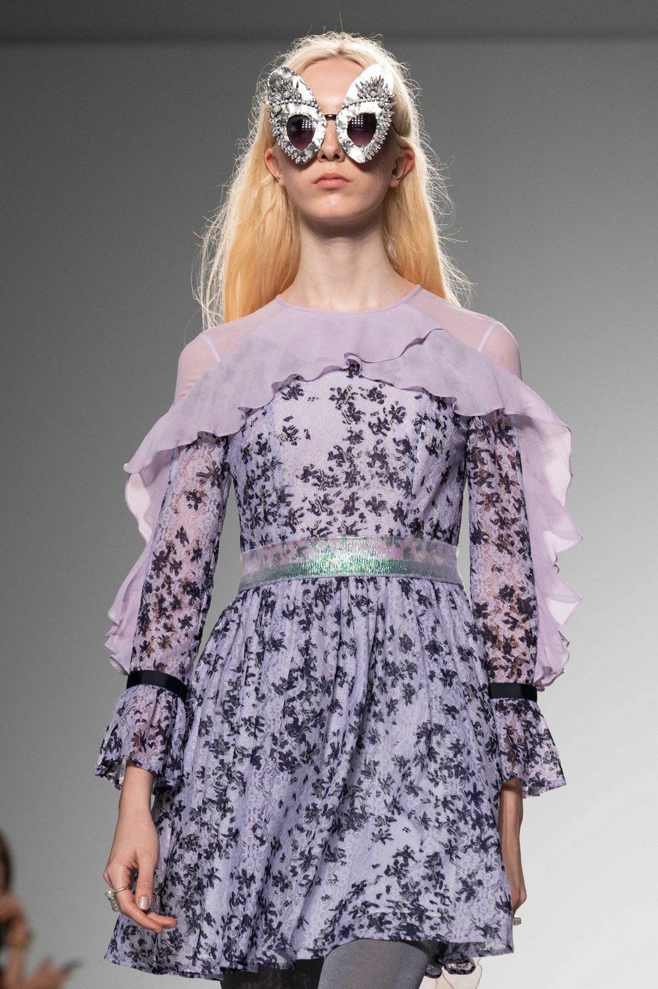 A model presents a creation from London based Turkish designer Bora Aksu during their 2019 Autumn / Winter catwalk show at London Fashion Week in London on February 15, 2019. (Photo by NIKLAS HALLE'N / AFP)